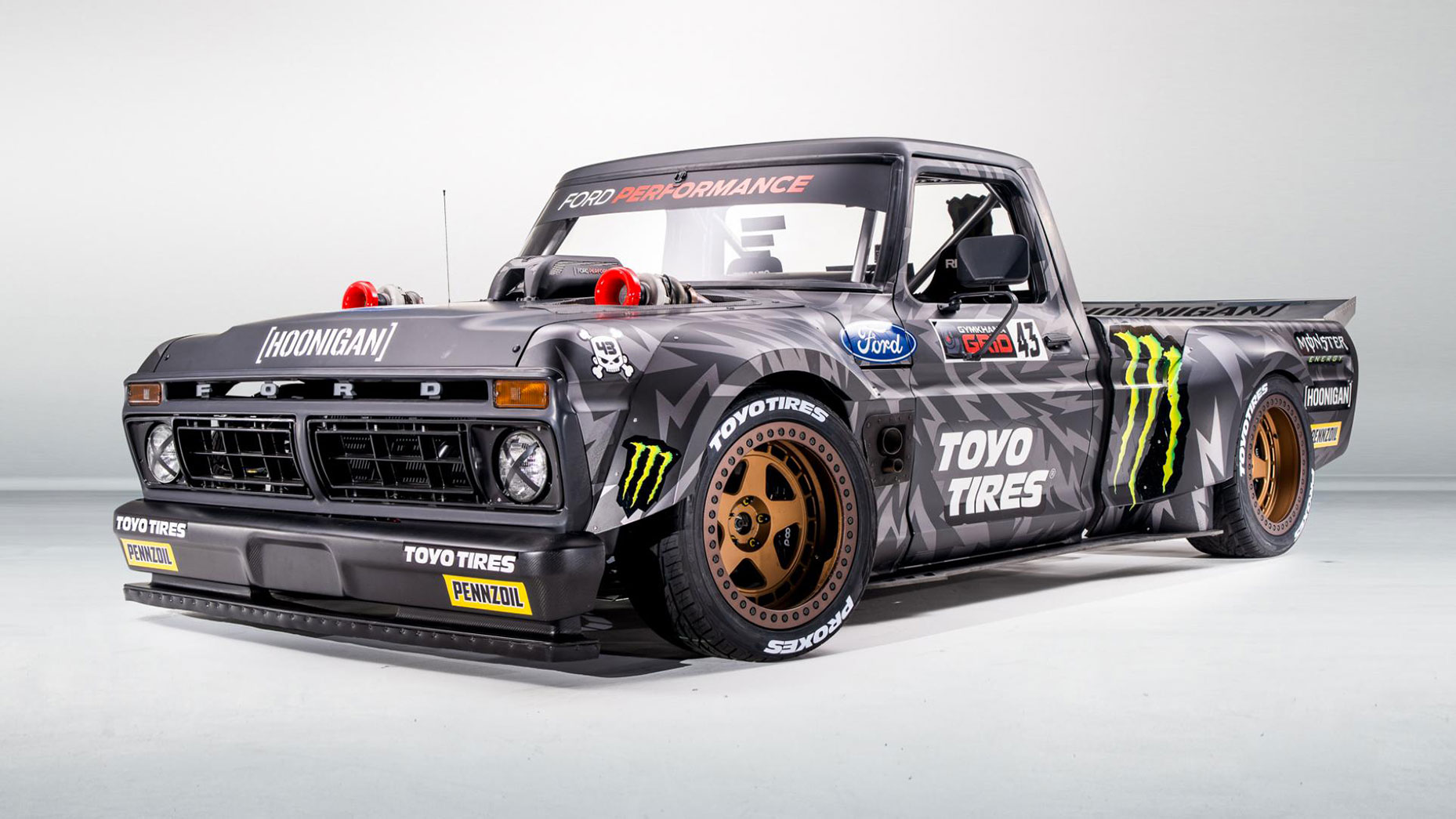 Garage Ken Block - 10 - Ford Hoonitruck