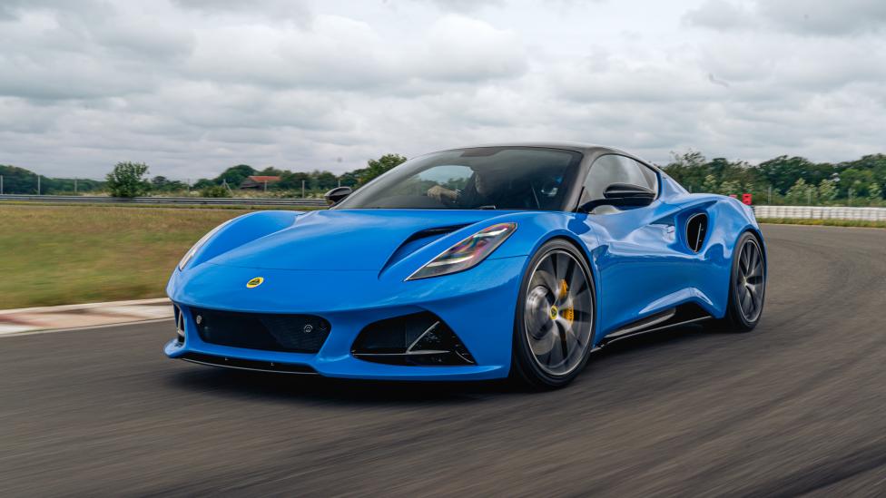 https://www.topgear-magazine.fr/wp-content/uploads/2021/07/lotus_emira_1.jpg