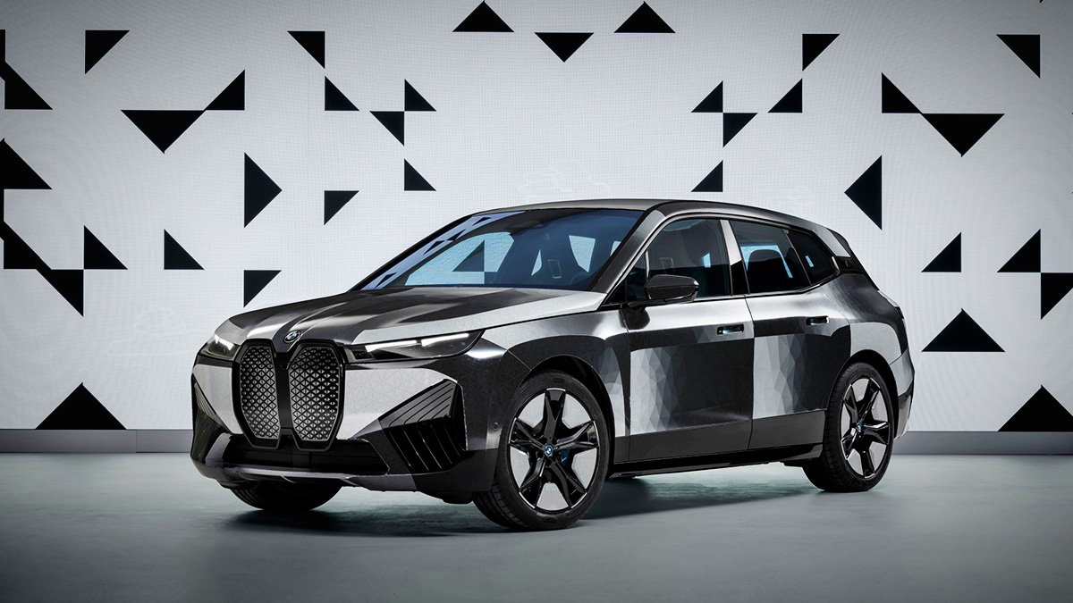 CES 2023 : BMW dévoile une voiture qui change de couleur et