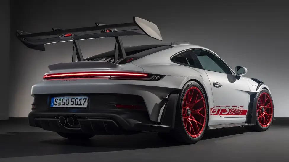 La nouvelle Porsche 911 (992) GT3 RS, le fauve est lâché