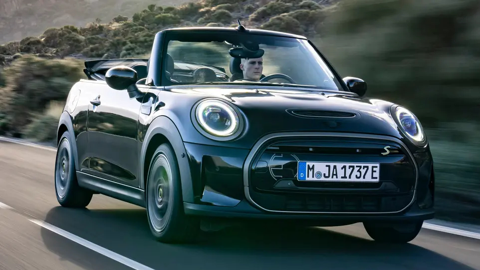 Mini Cooper SE Cabrio : chère électrique